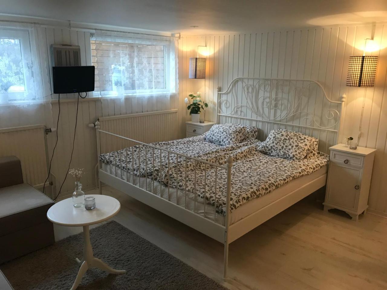 Room With Pentry, Separate Entrance, No Cardpayment Gränna Eksteriør bilde