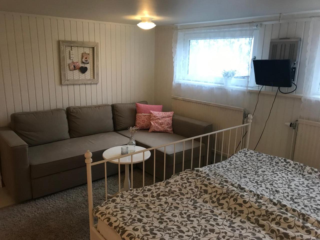 Room With Pentry, Separate Entrance, No Cardpayment Gränna Eksteriør bilde